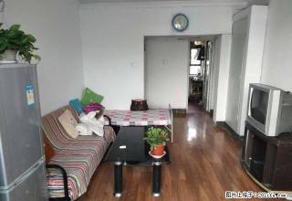 14小区3楼中装可短租 - 石河子28生活网 shz.28life.com
